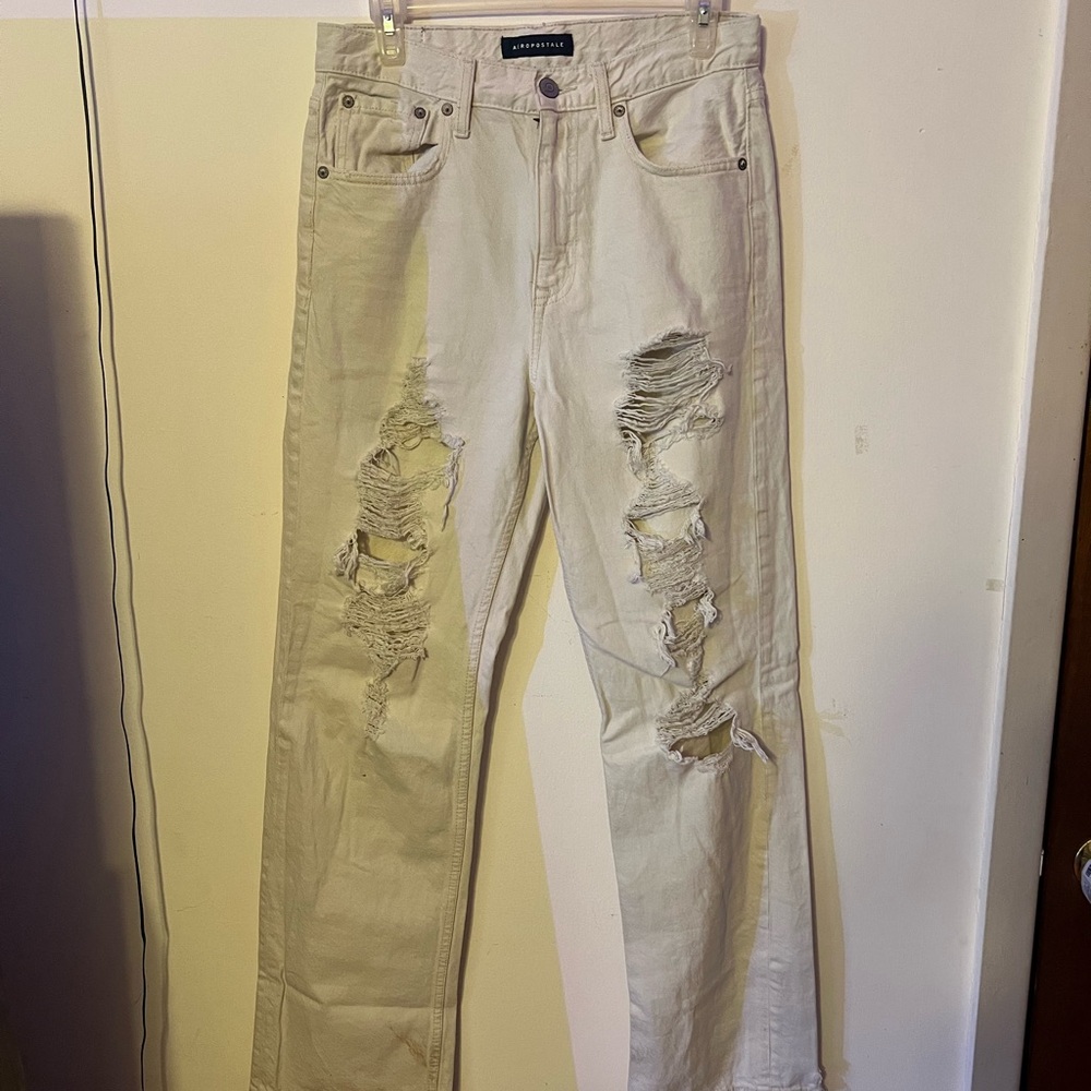 Aeropostale Distressed Cream Jeans